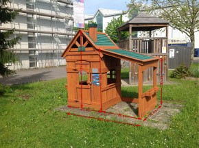 Kinderspielhaus Fiesta Playhouse inkl. picnic-Tisch/Stühlen